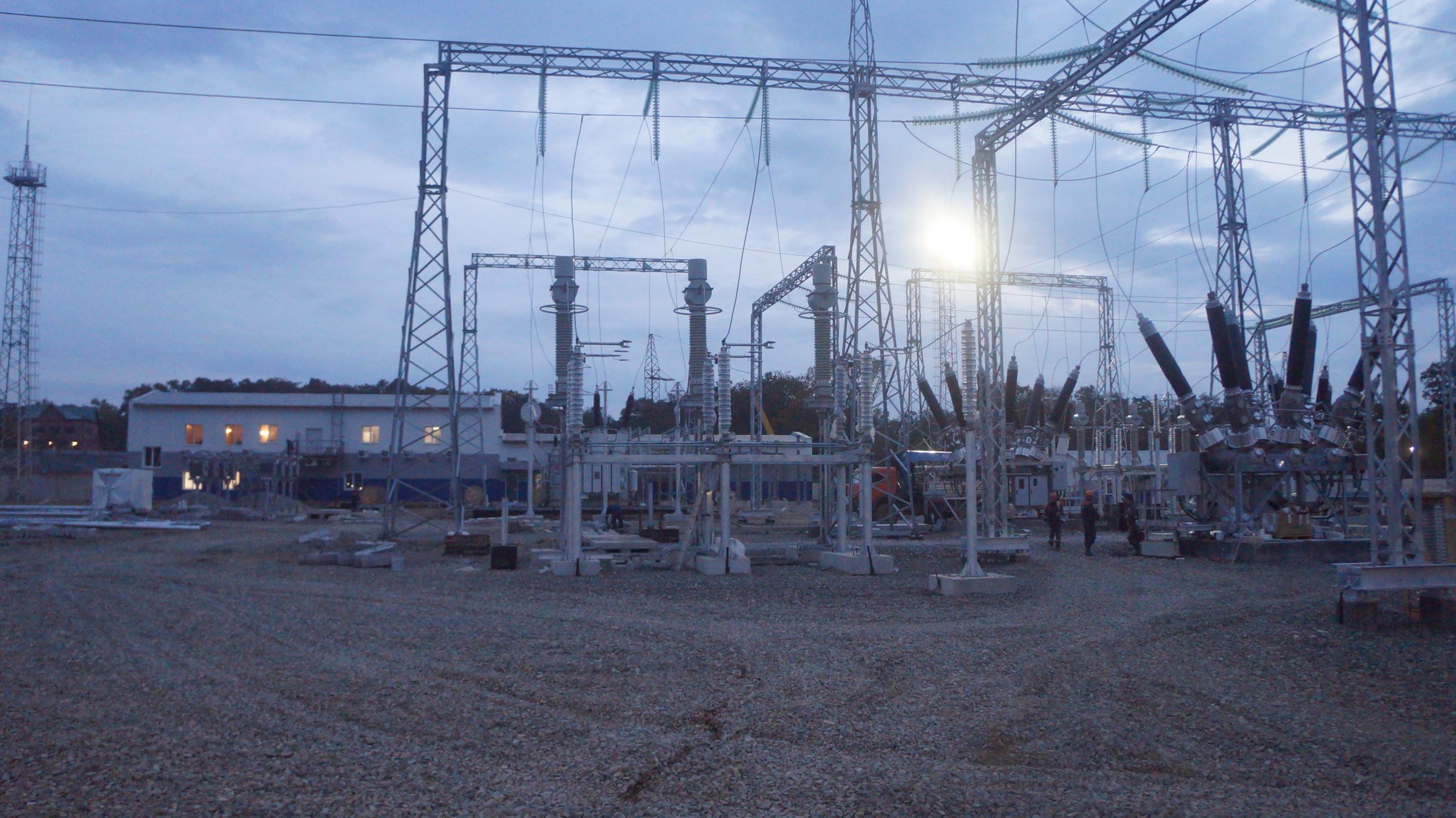 Construction of Substation 220 kV Zvezda with OHTL 220 kV approaching lines Beregovaya-2 – Pereval  for Branch of UES FGS PAO (JSC) – Main Power Networks of the East (MES Vostoka)